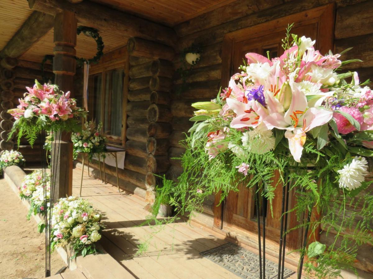 Guest House Leveri Valgalciems Exterior photo