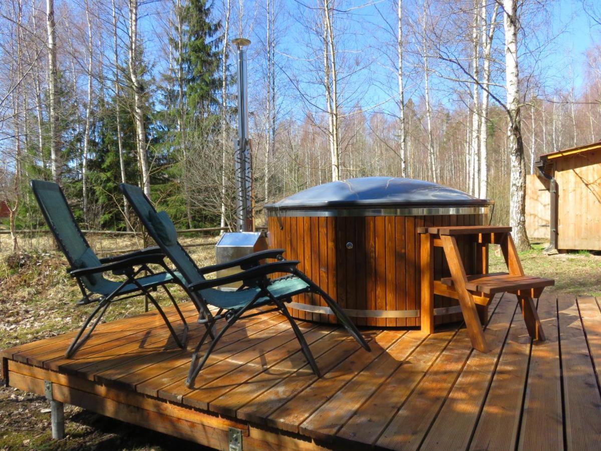 Guest House Leveri Valgalciems Exterior photo