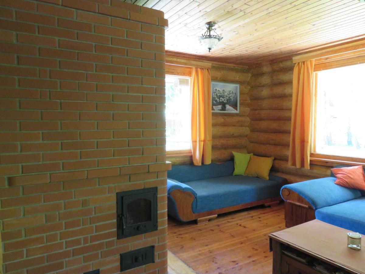 Guest House Leveri Valgalciems Exterior photo