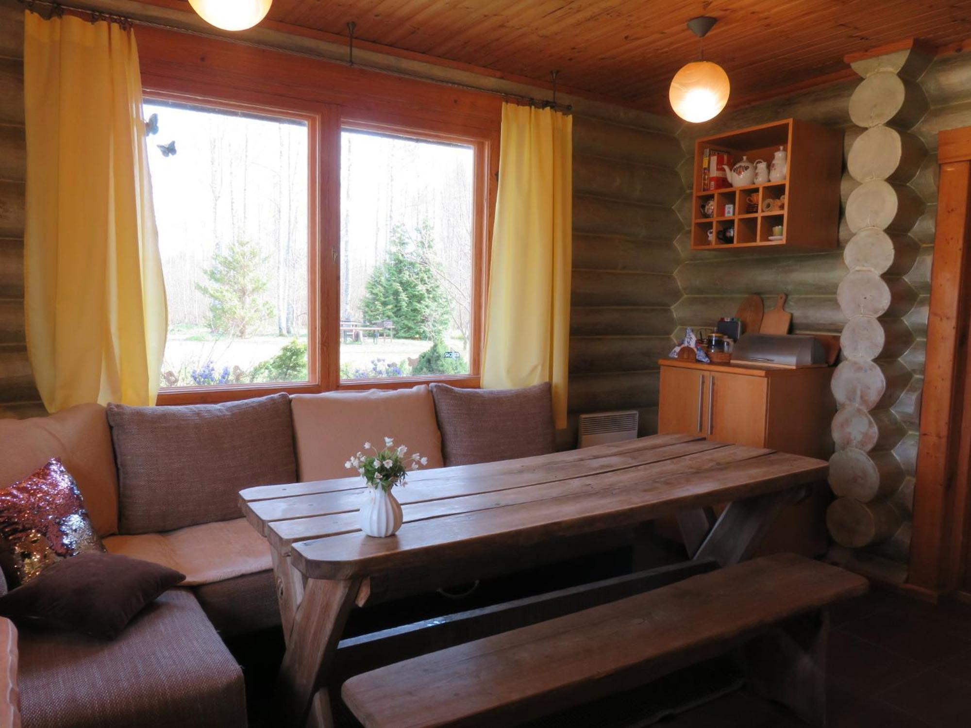 Guest House Leveri Valgalciems Exterior photo