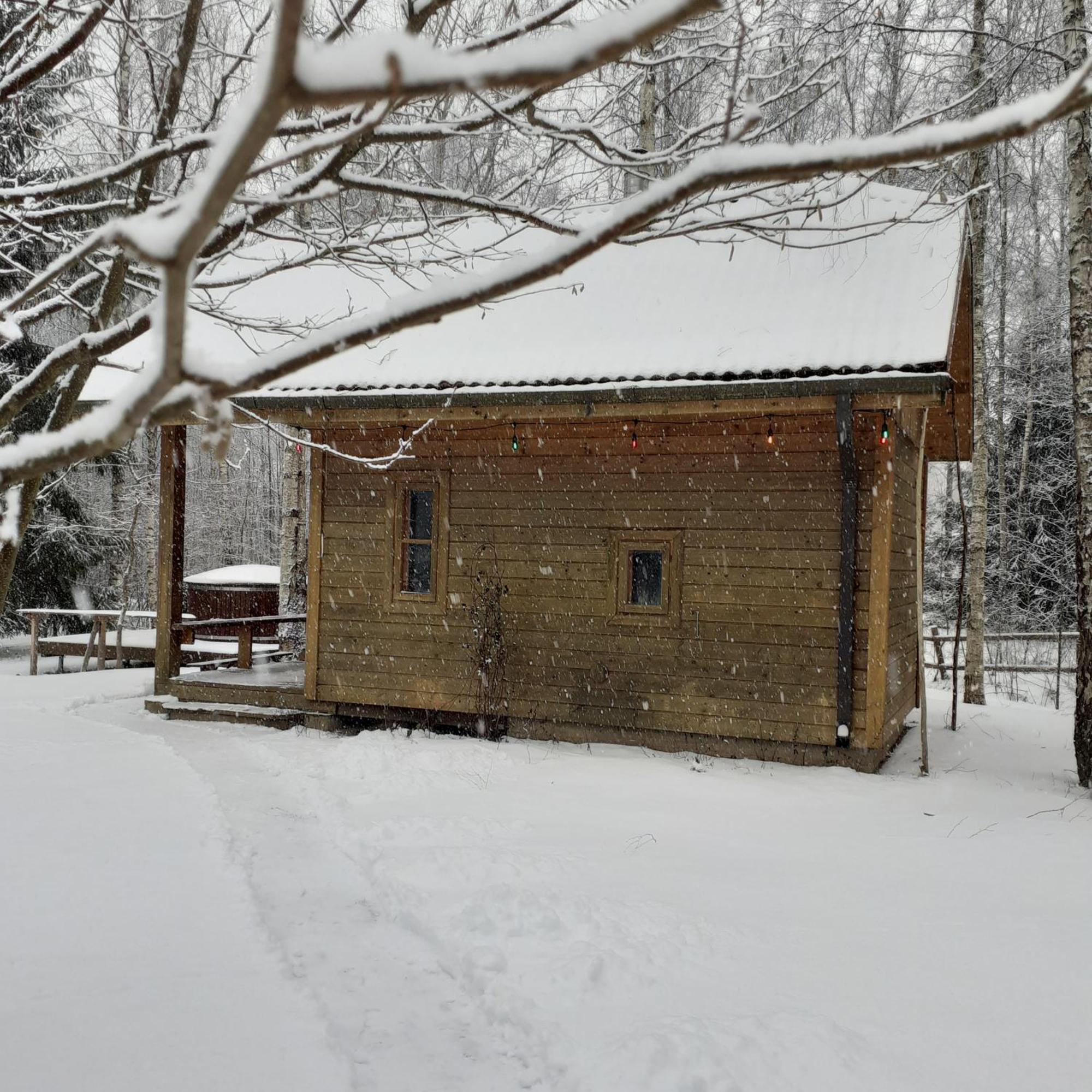Guest House Leveri Valgalciems Exterior photo