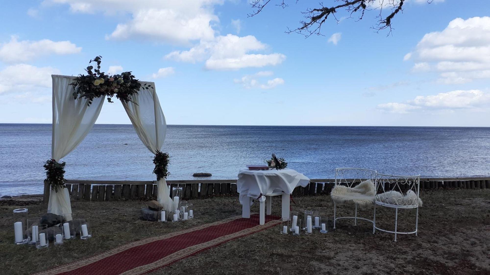 Guest House Leveri Valgalciems Exterior photo